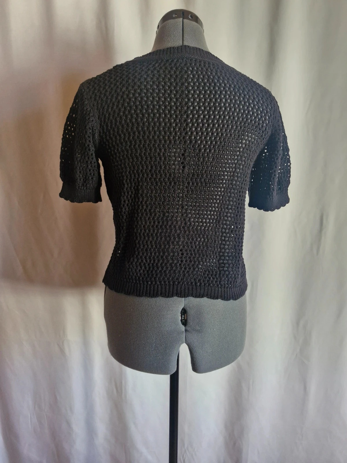 Chaleco Only para mujer XS negro con malla calada mangas cortas abotonado – photo 4